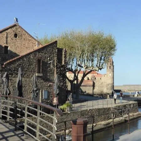 2 For 3 People * Collioure